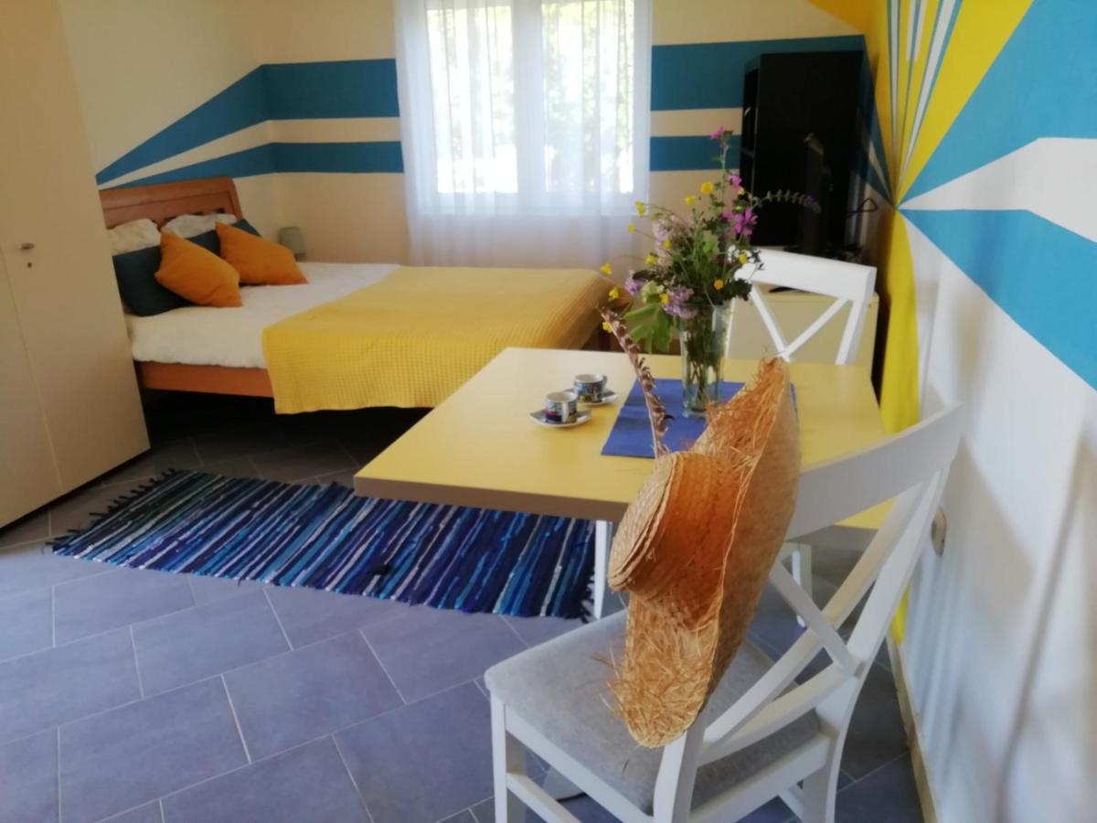 Mirta Apartments Family Farm Budva Exterior photo
